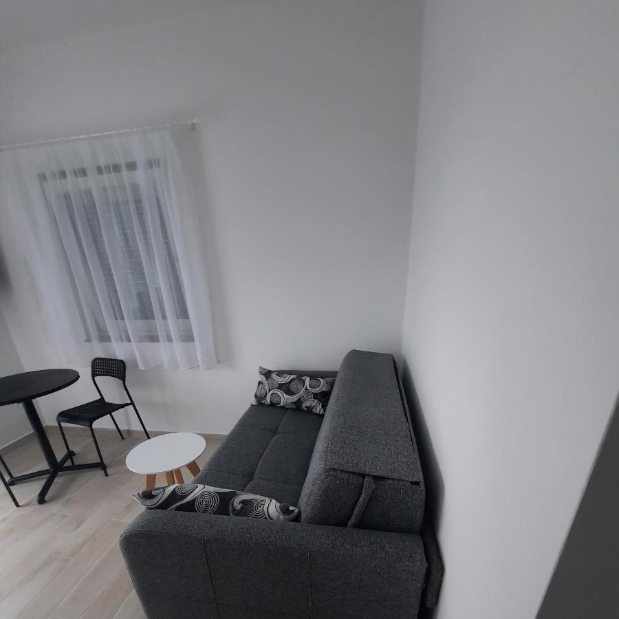 Apartments Matkovic Vir Extérieur photo