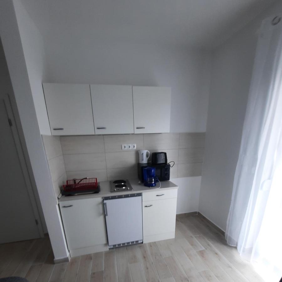 Apartments Matkovic Vir Extérieur photo